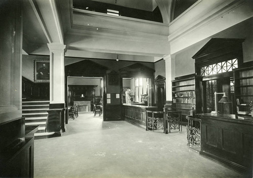 Carnegie Hall Library interior, Pomona College