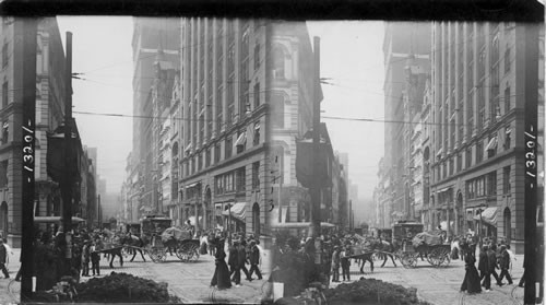 Pittsburg's [Pittsburgh's] busiest thoroughfare, Fifth Ave. from Smithfield Street