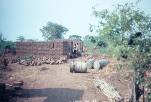 Construction of a community self-help center in Kaputa village