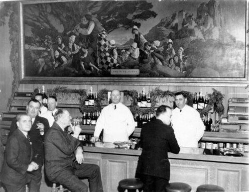 [Bar of the Palace Hotel]