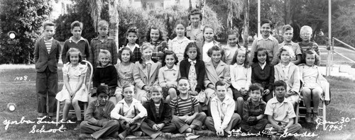 3rd and 4th grades, Yorba Linda Grammar School, Jan. 1945