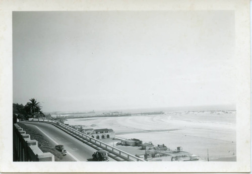 View of Santa Monica Pier from over the California Incline, 1949