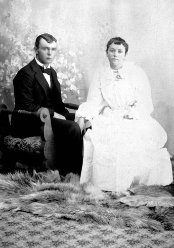 Wedding portrait of Mable Skelly & Walter Foss
