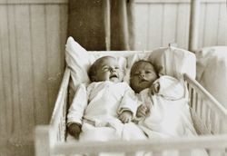 Infant cousins Dorothy L. Cochrane and Frank Wheeler, Petaluma, California, 1922