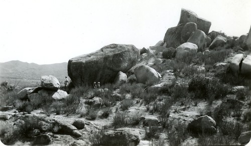 Woolsack granite boulders