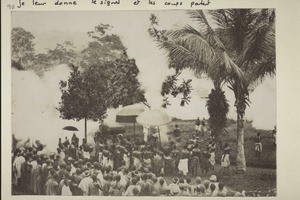Annexation of Kwahu 5th May 1885. The chiefs and their people are have come to fire a salute to the English officers. I