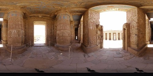 Luxor - Medinet Habu - Columns - Blue Ceiling