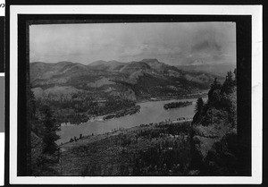Columbia River with Mount Adams in the distance, Oregon