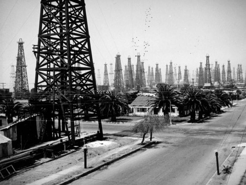 Huntington Beach oil field neighborhood