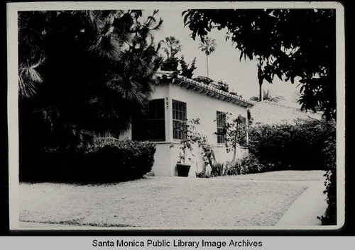 Spanish Colonial Revival residence, 907 Eleventh Street, Santa Monica, Calif