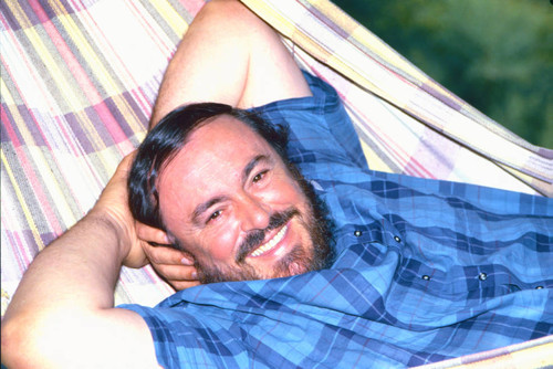 Pavarotti reclining in hammock