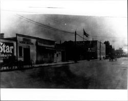 Washington Street, Petaluma, California, about 1895