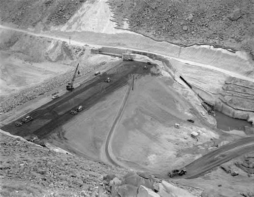 Pleasant Valley Dam construction
