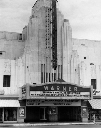 Warner Theater in Huntington Park