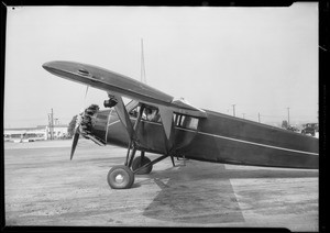 Stinson plane, Clover Field Airport, Santa Monica, 1931