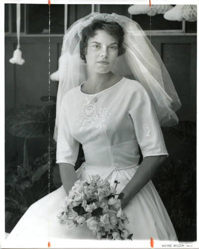 Formal picture of an unidentified bride