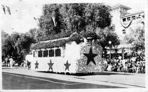 Pasadena Tournament of Roses Parade--Arcadia Float, 1918