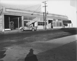 100 block of Keller Street, Petaluma, California, about 1940