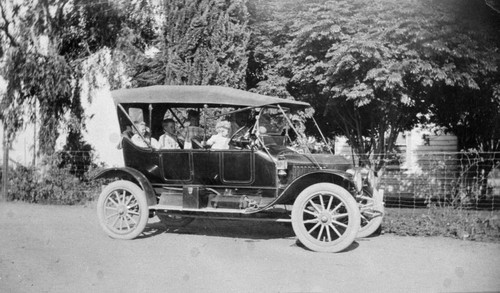 1910s Automobile