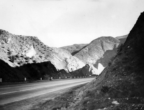 US 99 Ridge Route Alternate, Piru Canyon