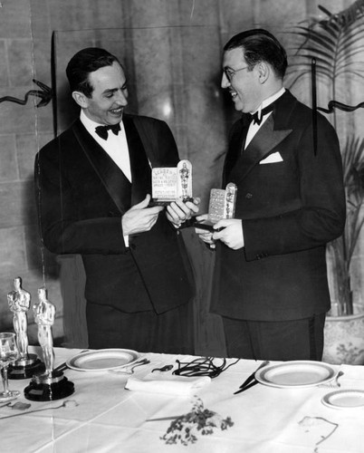 Walt Disney and Jack Chertok win Academy Award
