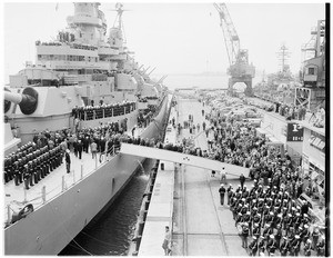 Arrival of USS "Missouri" (Long Beach Harbor), 1951