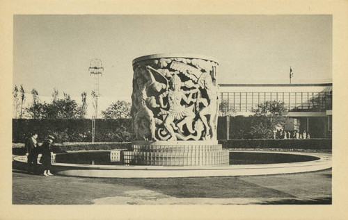 Sculpture at the World's Fair of 1940, New York - "Dances of the Races," by Malvina Hoffman, Perylon Circle