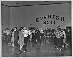 Spanish Ball at the Valley of the Moon Vintage Festival