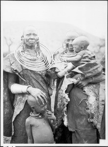 Two Maasai women with their children, Tanzania, ca. 1927-1938