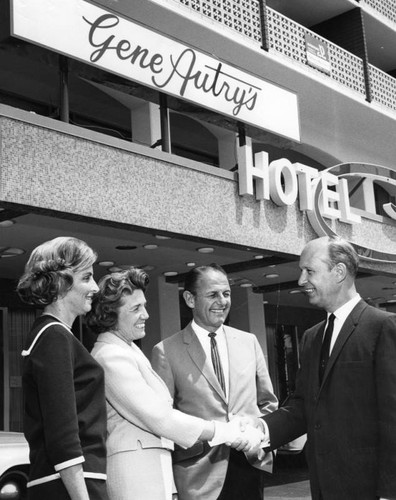 Gene Autry's new Hotel Continental