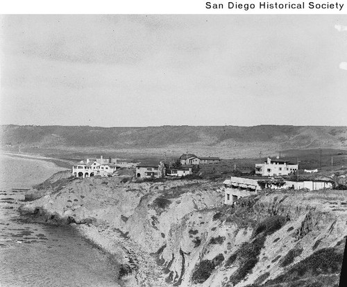 Several La Jolla homes overlooking the Pacific Ocean