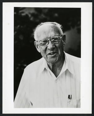 Black and white photograph of Peter Drucker