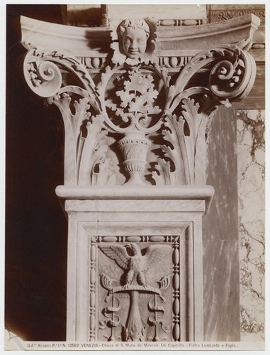 Pe. Ia. No. 12502. Venezia - Chiesa di S. Maria de' Miracoli. Un Capitello. (Pietro Lombardo e Figlio.)