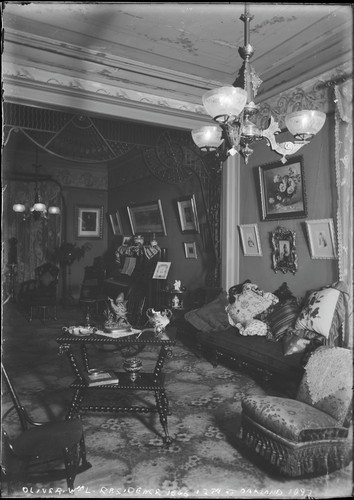 Parlor, William Letts Oliver house, 1066 12th Street, Oakland. [negative]