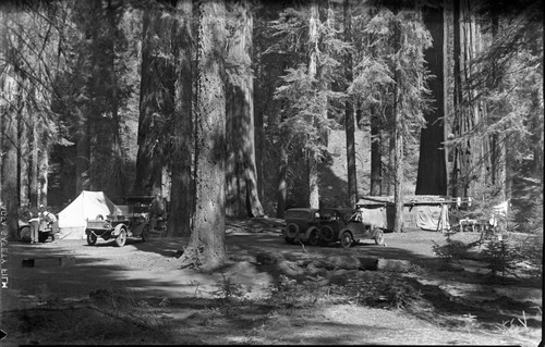 Camping, Early camping scenes