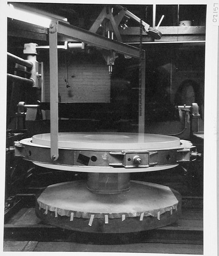 Placing the plug in the center of the Palomar 60-inch quartz disk prior to grinding