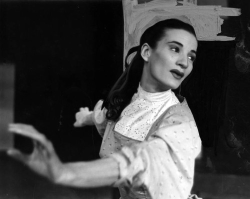 Bella Lewitzky in "Choreo-1950"