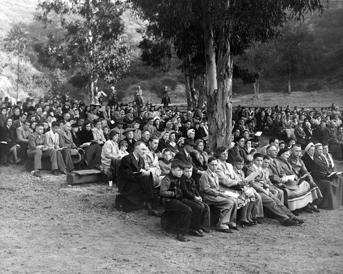 1946 - Easter Servcies at Stough Park