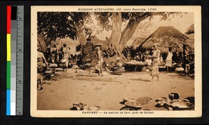 Courtyard among thatch-roofed structures, Benin, ca.1920-1940