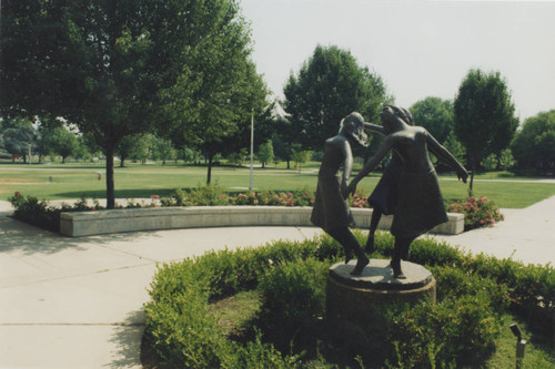 New campus-Sculptures (except Peace Garden)-0062