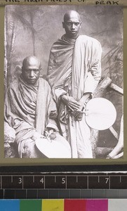Buddhist priests, Sri Lanka, s.d
