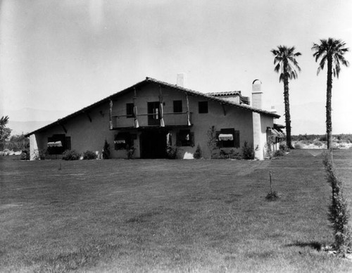Palm Springs residence, view 2