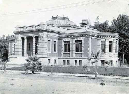 1903 Carnegie Library