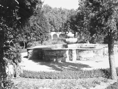 San Fernando Rey de Espan~a Mission fountain