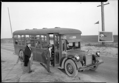 Bus near the office for Beverly Hills Heights. 1925