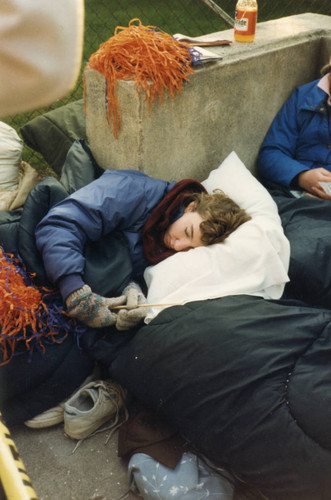 Students camping out on street prior to the 1987 Rose Parade