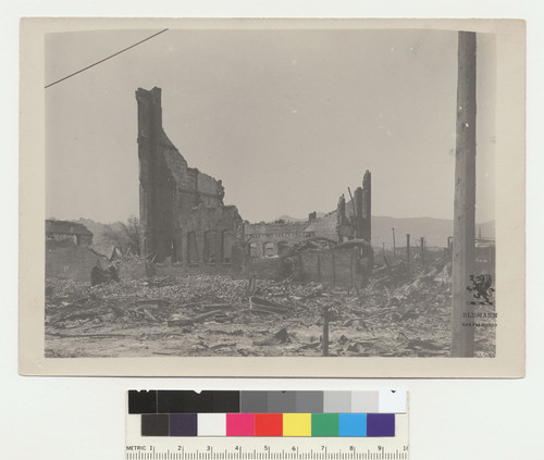 [Ruins, unidentified location.] [From Jesse B. Cook collection.]