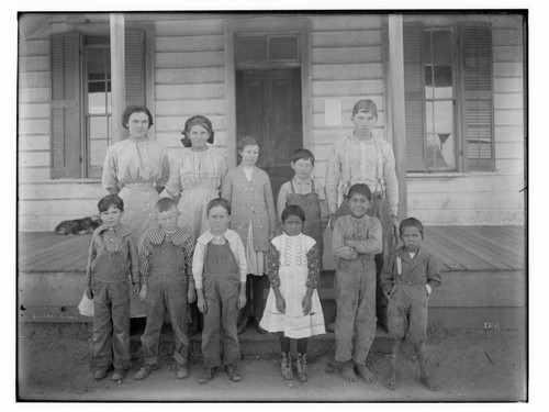 Children in front of Hopeton School, Hopeton, Merced County