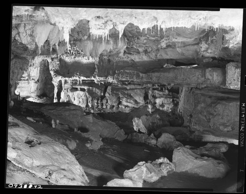 Crystal Cave Interior Formations, Entrance Corridor