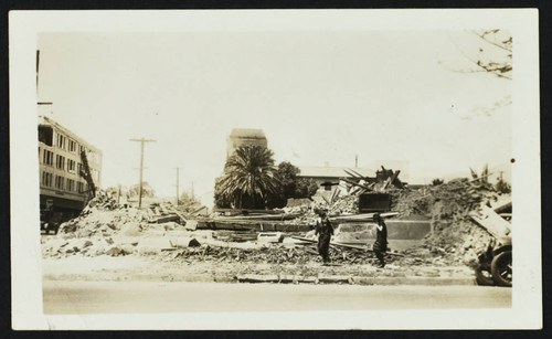 Leveled building, damage from the 1933 earthquake
